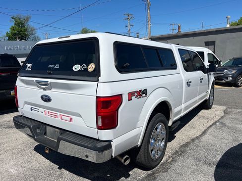 Used 2018 Ford F150 Lariat w/ Equipment Group 502A Luxury AWD/4WD image 8
