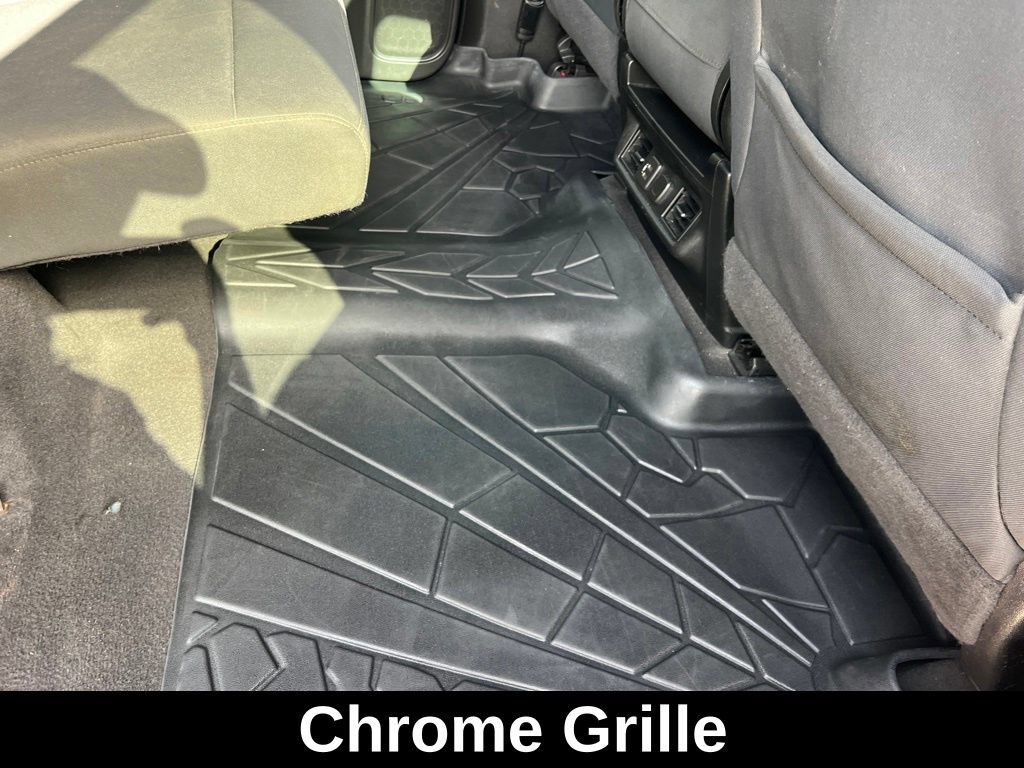 Used 2020 Chevrolet Silverado 1500 LT w/ All-Star Edition RWD image 24