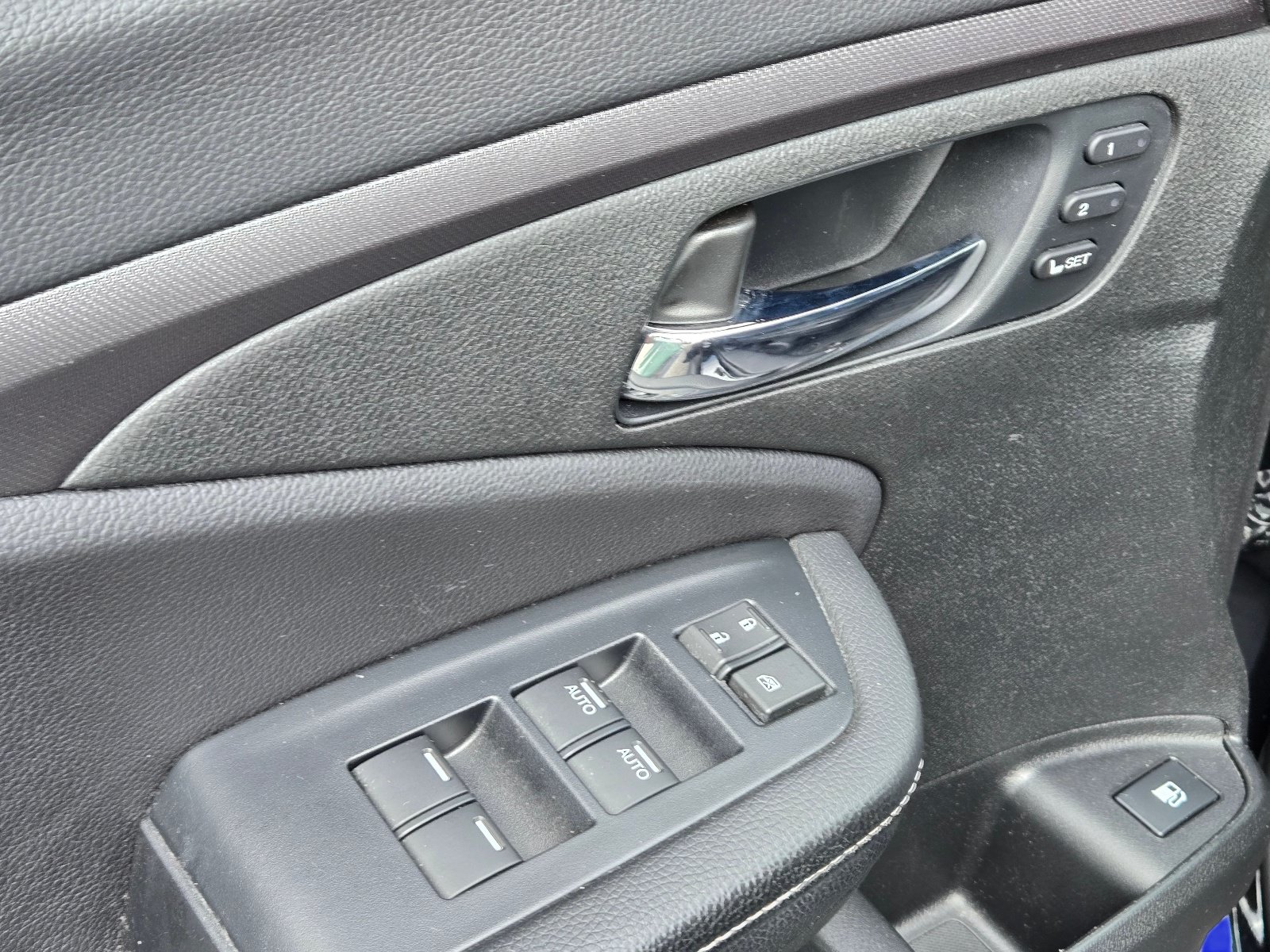 Used 2023 Honda Ridgeline RTL image 14