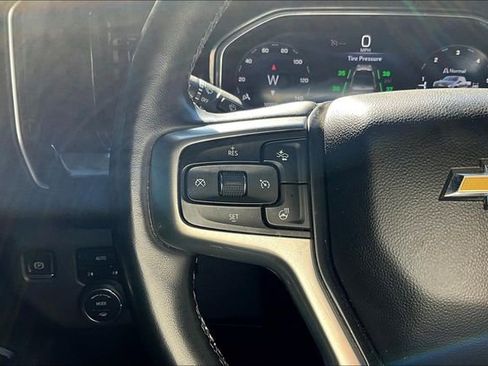 Used 2023 Chevrolet Silverado 1500 LT image 10