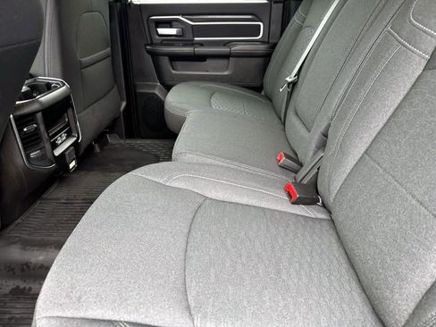 Used 2025 RAM 3500 Big Horn AWD/4WD image 12