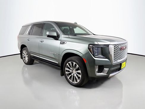 Used 2023 GMC Yukon Denali w/ Max Trailering Package AWD/4WD image 4