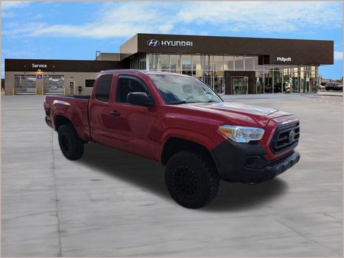 Used 2020 Toyota Tacoma SR image 7