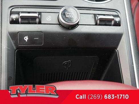 Used 2023 Kia K5 GT-Line AWD/4WD image 33