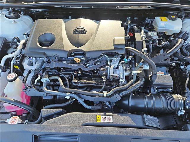 Used 2018 Toyota Camry LE FWD image 16