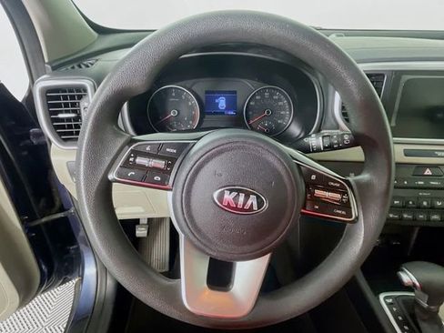 Used 2020 Kia Sportage LX w/ LX Popular Package image 12