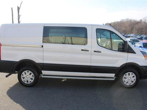Used 2024 Ford Transit 250 Low Roof w/ Exterior Upgrade Package image 9