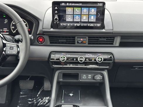 New 2025 Honda Pilot TrailSport image 21