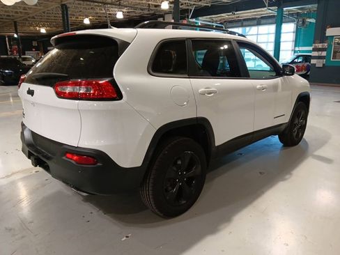 Used 2017 Jeep Cherokee High Altitude image 6