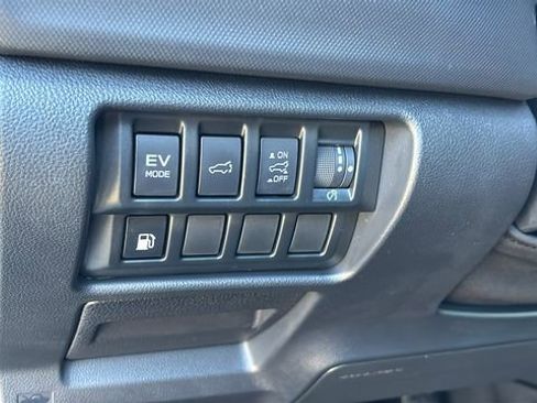 Certified 2025 Subaru Forester Touring image 21