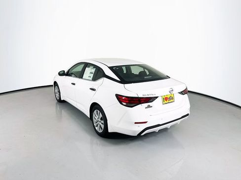 New 2025 Nissan Sentra S image 5
