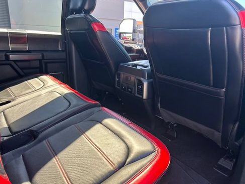 Used 2019 Ford F150 Lariat w/ Equipment Group 502A Luxury AWD/4WD image 13