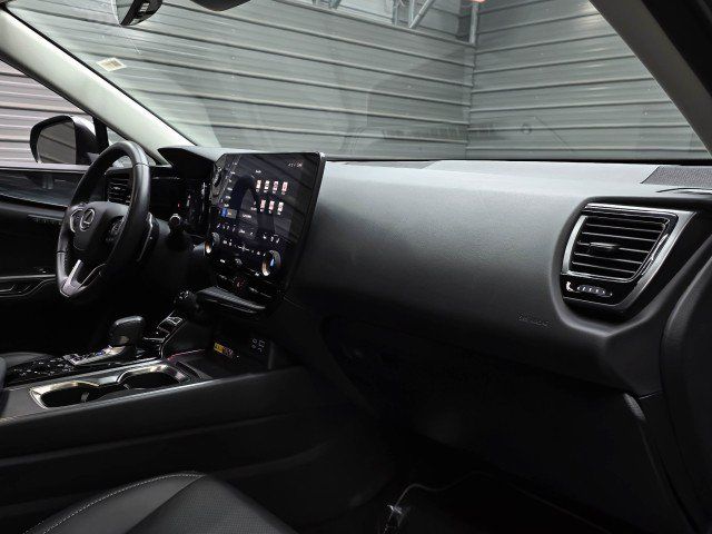 Used 2024 Lexus NX 350 AWD image 13