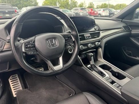 Used 2022 Honda Accord Sport image 17
