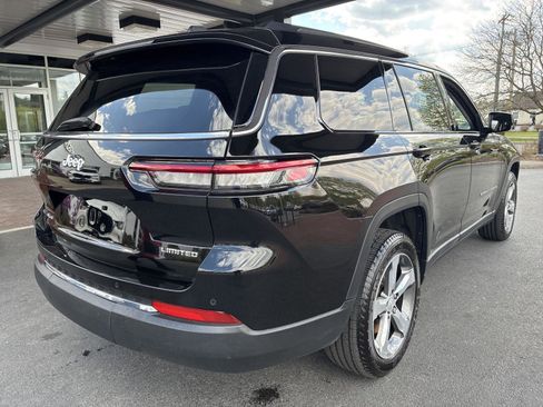 Used 2022 Jeep Grand Cherokee L Limited AWD/4WD image 7