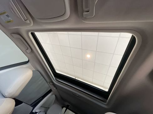 Used 2019 Subaru Forester Limited image 22