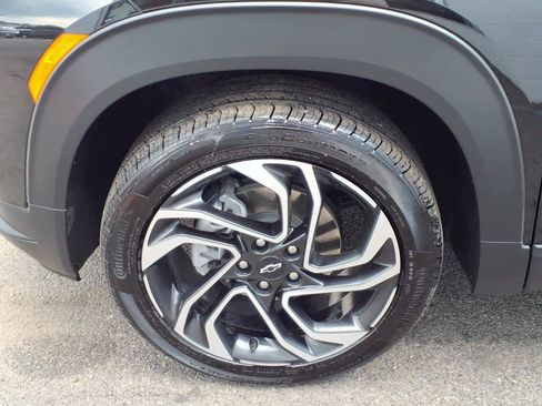 Certified 2026 Chevrolet TrailBlazer RS w/ Convenience Package AWD/4WD image 8