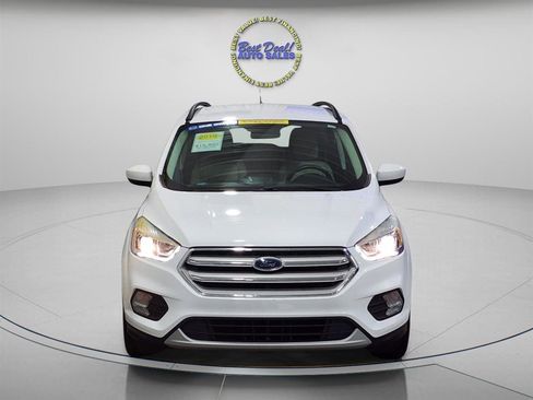 Used 2019 Ford Escape SEL image 8