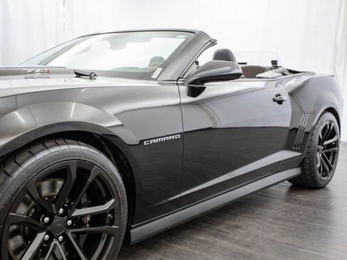 Used 2014 Chevrolet Camaro ZL1 RWD image 31