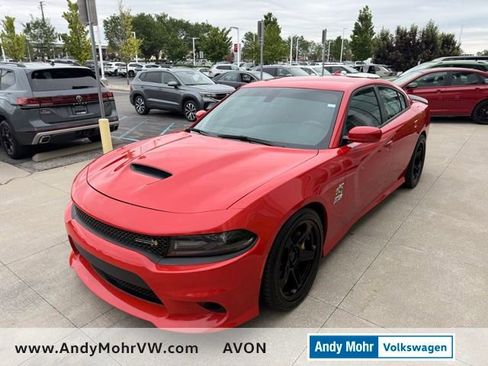 Used 2018 Dodge Charger R/T Scat Pack RWD image 3