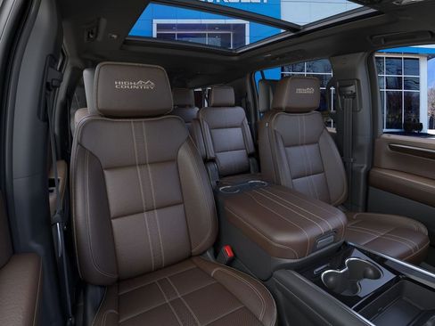 New 2026 Chevrolet Suburban High Country AWD/4WD image 16