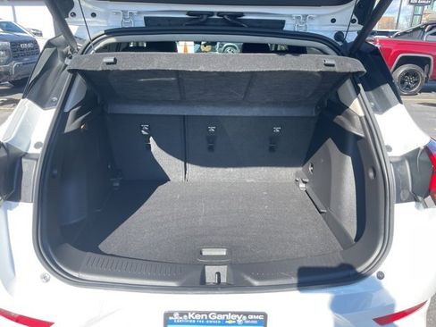 Certified 2023 Buick Encore GX Select w/ Sport Touring Package image 16