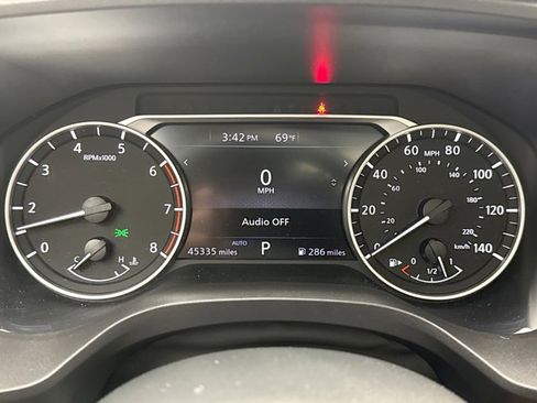 Used 2023 Nissan Rogue SL AWD/4WD image 13