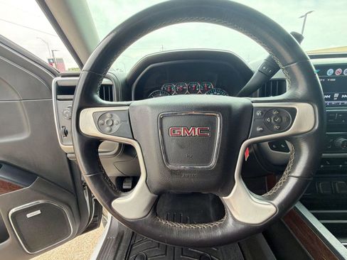 Used 2018 GMC Sierra 1500 SLT w/ Texas SLT Premium Package AWD/4WD image 13