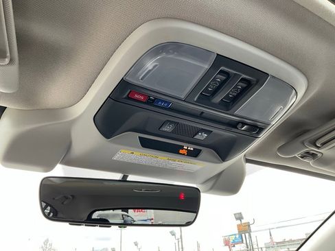 Certified 2023 Subaru Crosstrek 2.5i Limited w/ Moonroof Package image 16