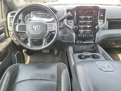 Used 2020 RAM 2500 Laramie w/ Night Edition image 10
