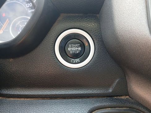 Used 2020 RAM 4500 Tradesman w/ Chrome Appearance Group image 18