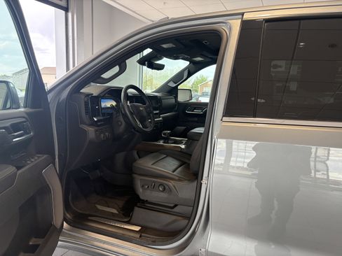 Used 2025 Chevrolet Silverado 1500 High Country image 10