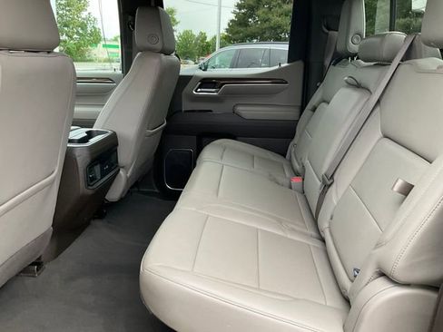 Used 2022 Chevrolet Silverado 1500 RST w/ RST All Star Premium Package AWD/4WD image 17