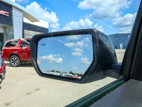 New 2026 GMC Canyon AT4 w/ Nightfall Essentials Package AWD/4WD image 23