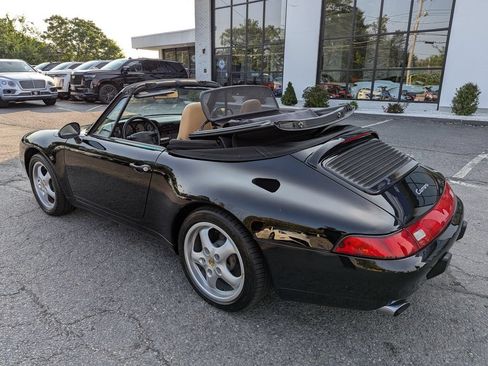Used 1997 Porsche 911 Carrera RWD image 41