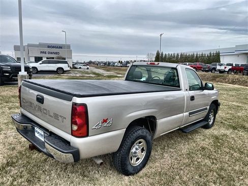 Used 2004 Chevrolet Silverado 1500 4x4 Regular Cab image 5