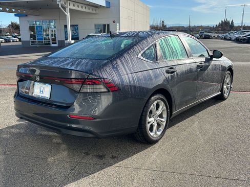 Used 2023 Honda Accord LX image 5