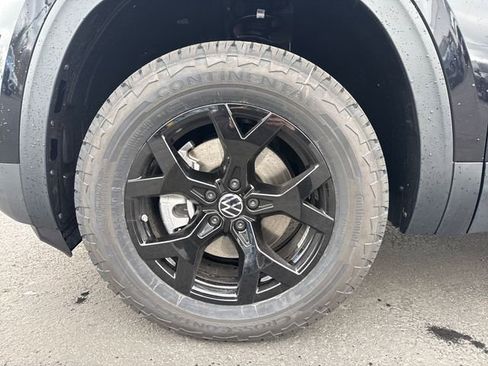 New 2026 Volkswagen Atlas Peak Edition AWD/4WD image 27
