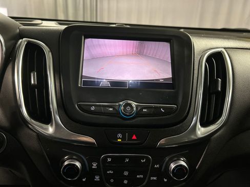 Used 2024 Chevrolet Equinox LT w/ LPO, Floor Liner Package FWD image 18