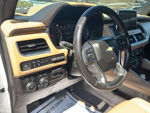 Certified 2021 Chevrolet Suburban Premier w/ Premium Package AWD/4WD image 13