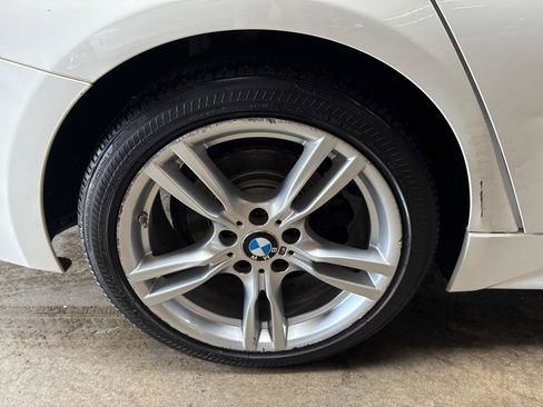 Used 2013 BMW 328i xDrive Sedan AWD/4WD image 4