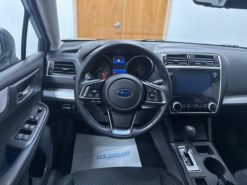 Used 2018 Subaru Outback 2.5i Premium AWD/4WD image 10