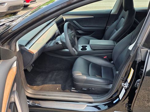 Used 2023 Tesla Model 3 Standard Range RWD image 10