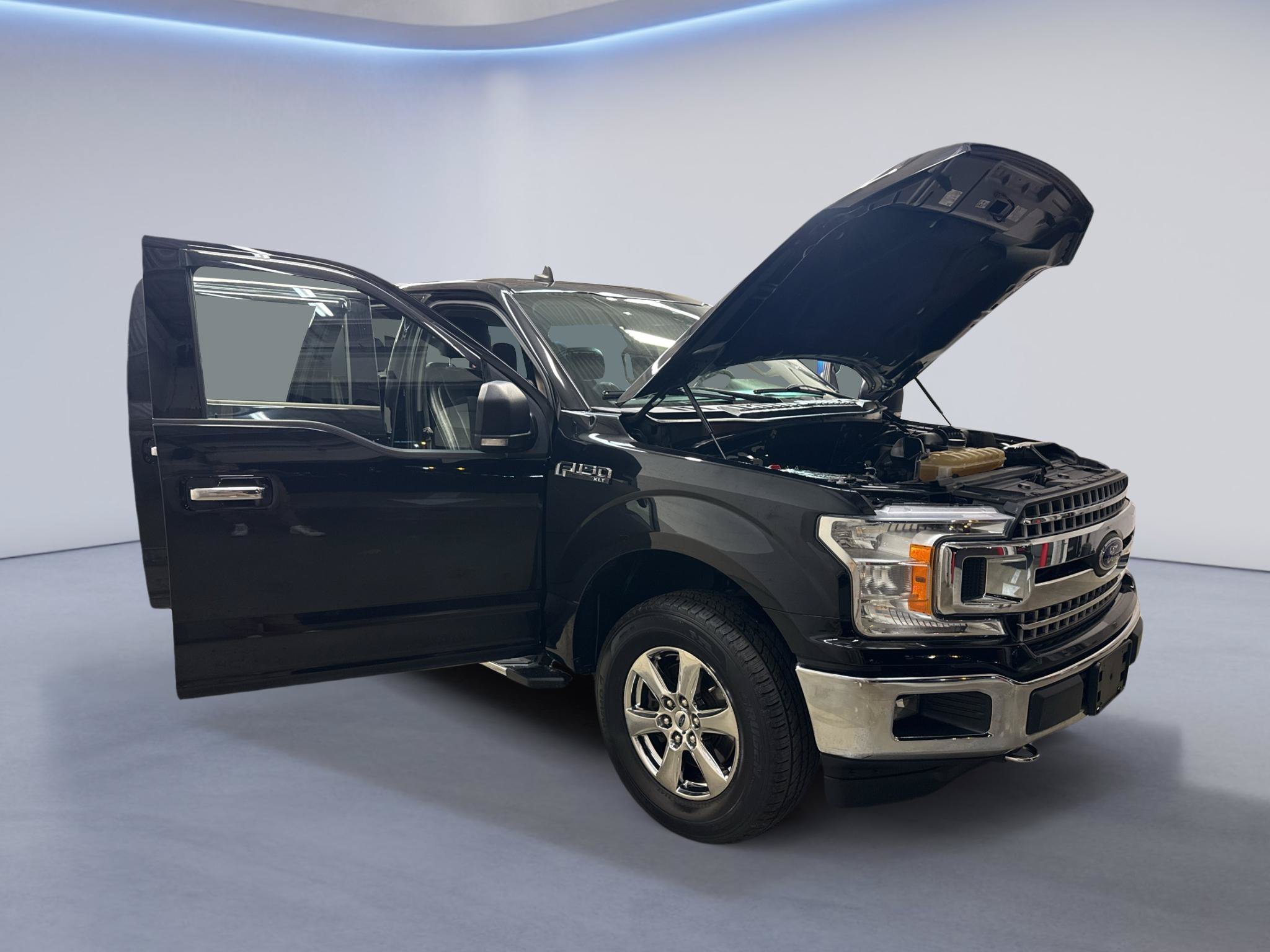Used 2019 Ford F150 XLT w/ Equipment Group 302A Luxury AWD/4WD image 9