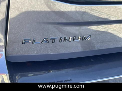 New 2026 Ford Expedition Max Platinum image 19