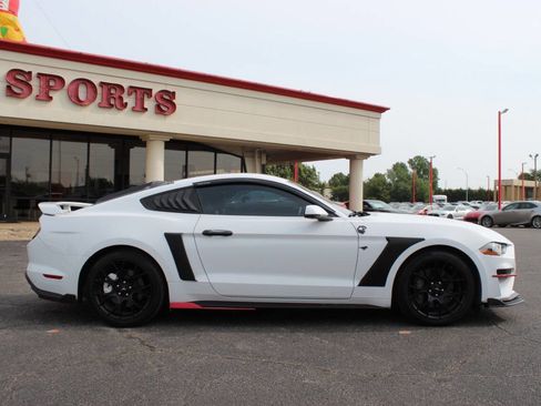 Used 2019 Ford Mustang Premium w/ Ecoboost Performance Package RWD image 3