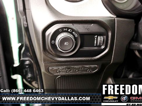 Used 2024 Jeep Wrangler Sport S image 23