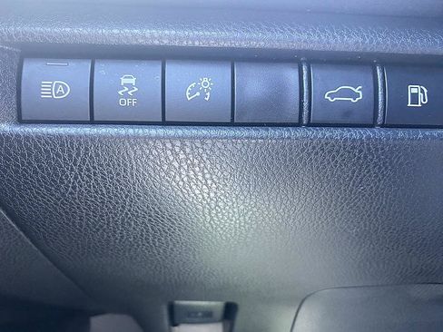 Certified 2026 Toyota Camry SE w/ Convenience Package FWD image 21