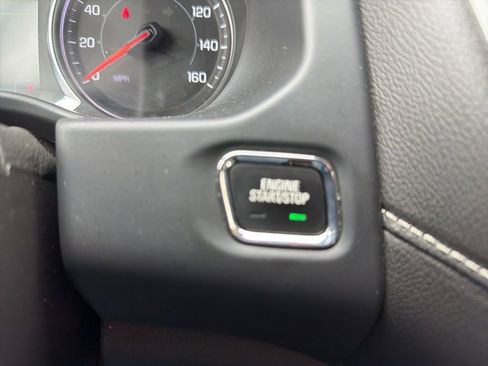 Used 2023 GMC Acadia SLT AWD/4WD image 26