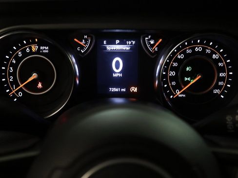 Used 2021 Jeep Wrangler Unlimited Sport image 3